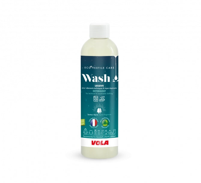 Detergent for technical clothing
