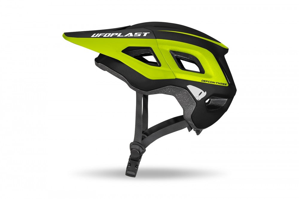 DEFCON THREE MOUNTAIN BIKE HELMET BLACK AND NEON YELLOW