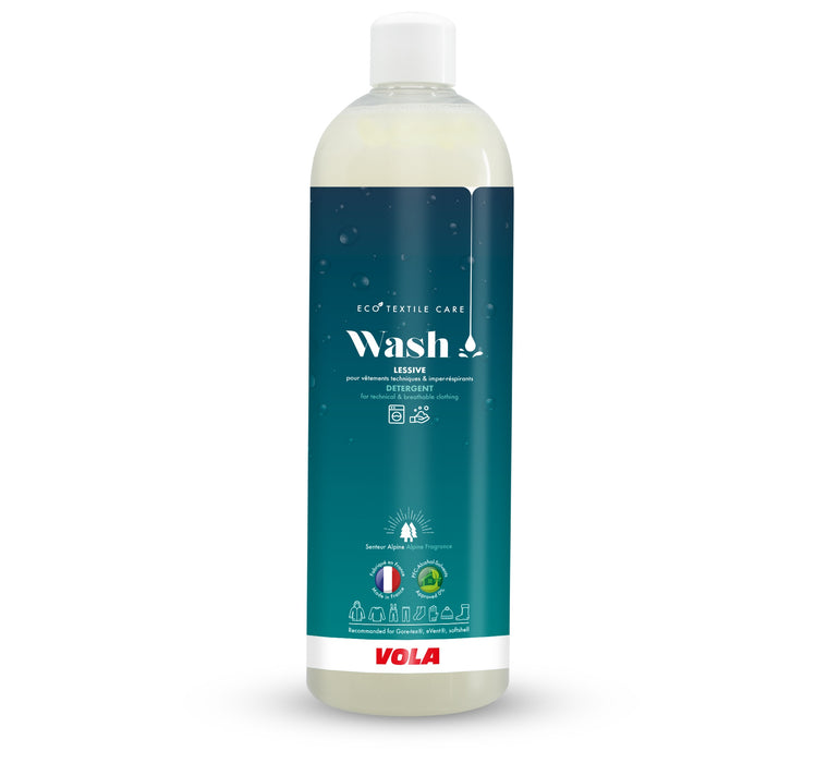 Detergent for technical clothing