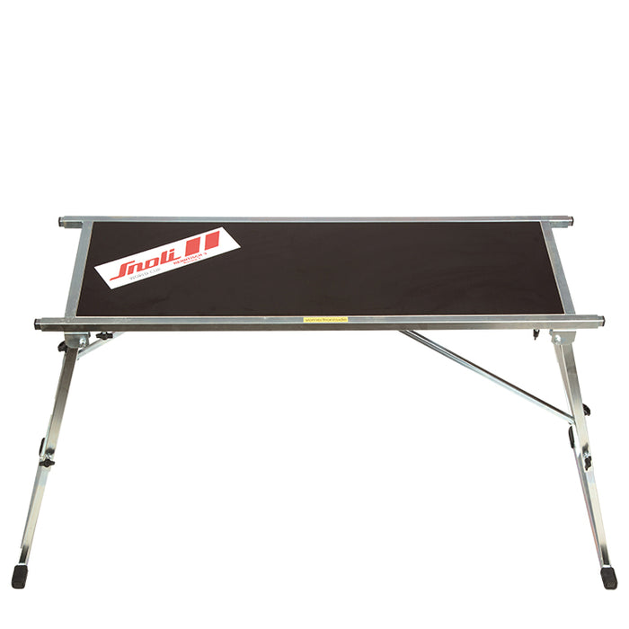 Snoli folding wax table