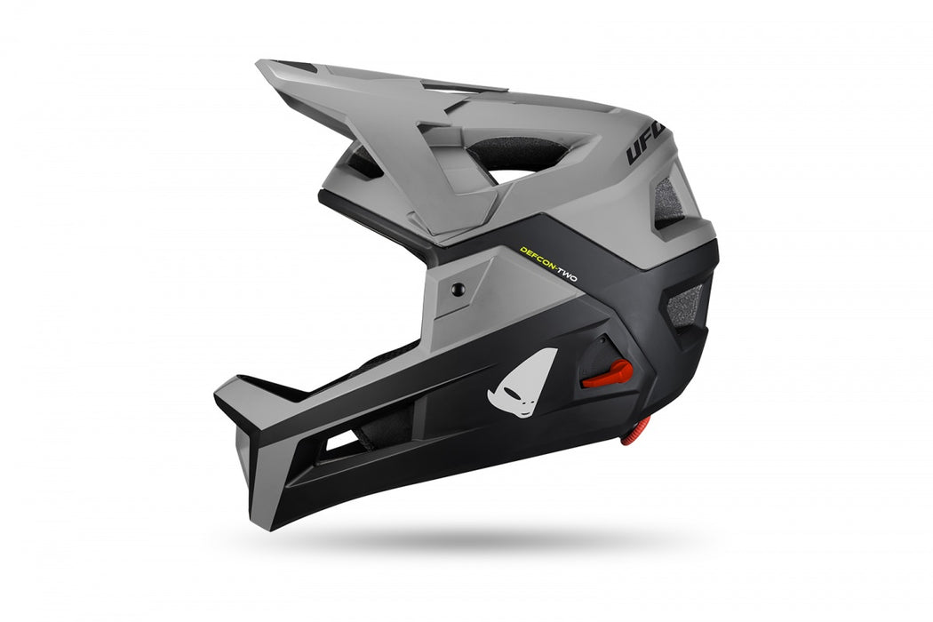 MTB DEFCON TWO HELMET BLACK AND GRAY